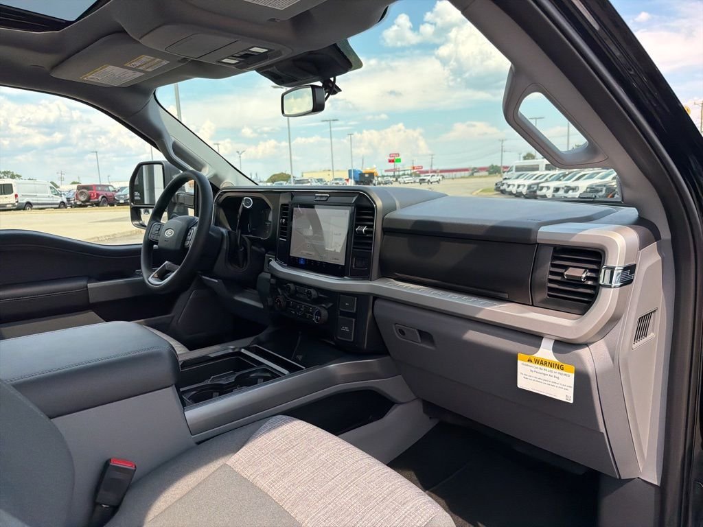 New 2026 Agate Black Metallic Ford F-250® XLT image 22