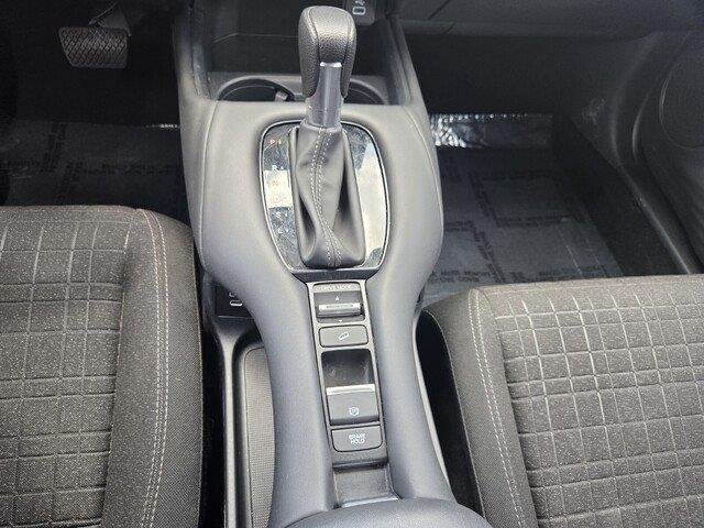 2025 Honda HR-V LX - Photo 17