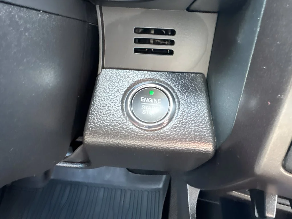 Used 2020 Gray Ford Limited image 20