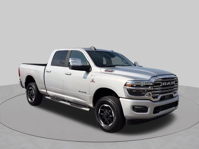 Used 2026 Silver Ram Laramie image 7