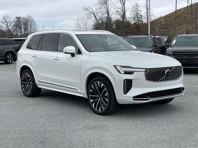 2026 Volvo XC90 Plus
