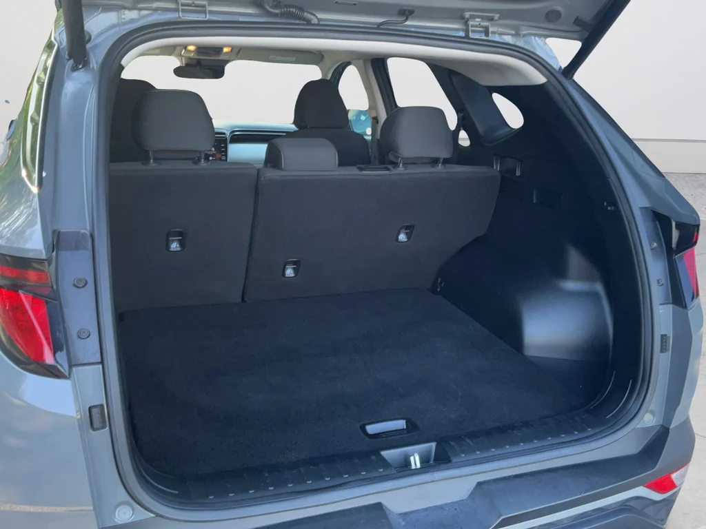 Used 2024 Gray Hyundai SEL image 19