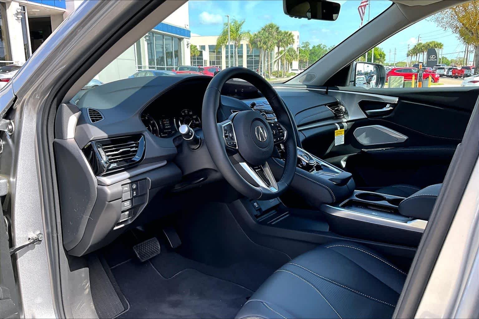 New 2026 Solar Silver Metallic Acura w/Technology Package image 8