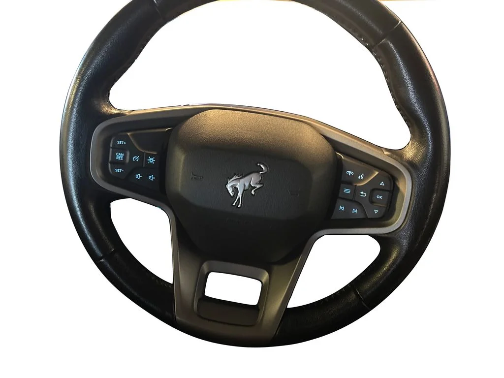 Used 2023 Gray Ford Badlands image 27