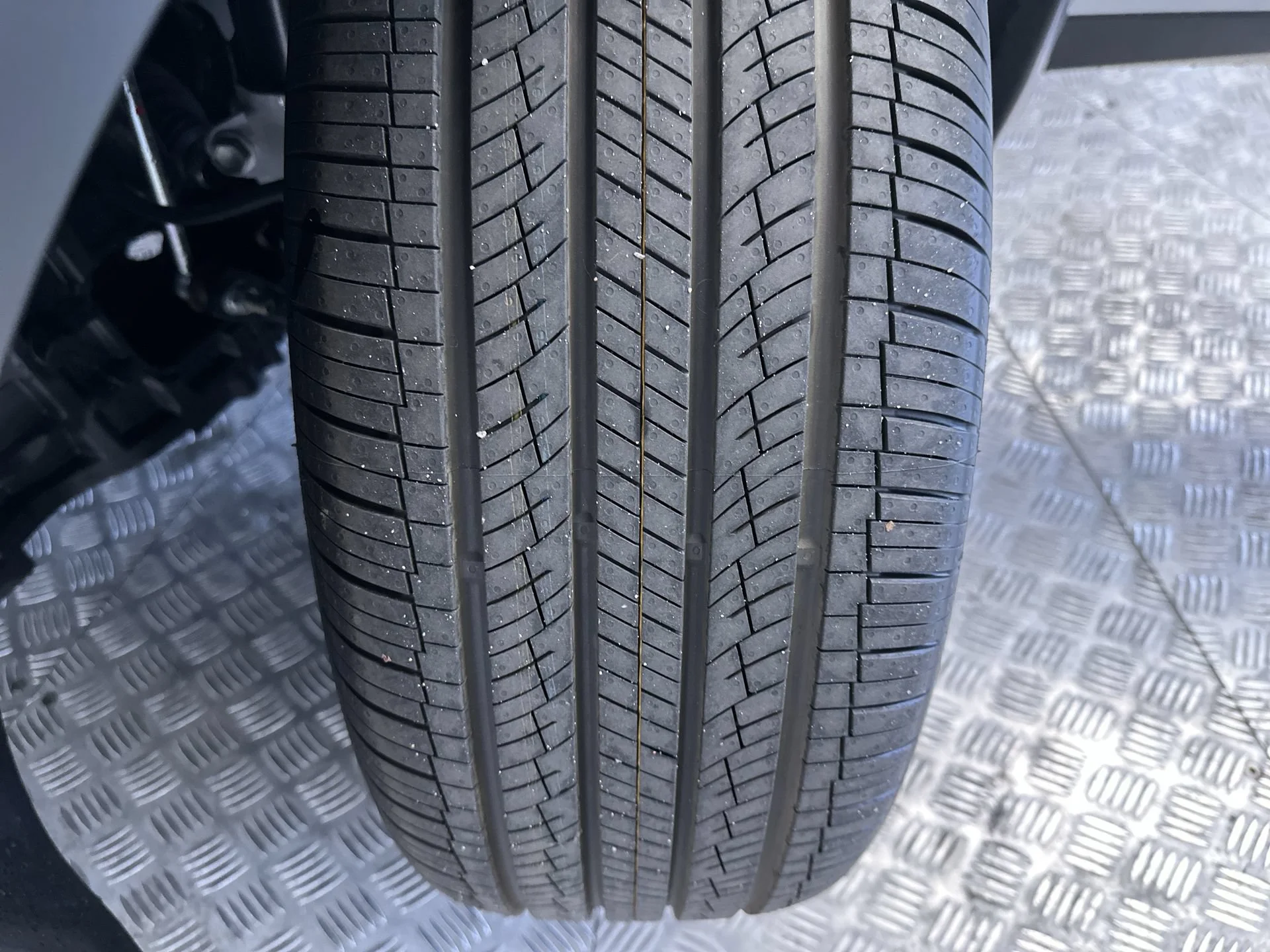 New 2026 Alloy Silver Metallic Mitsubishi SE image 27