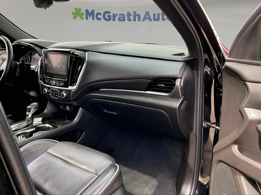 Used 2023 Black Chevrolet Premier image 30