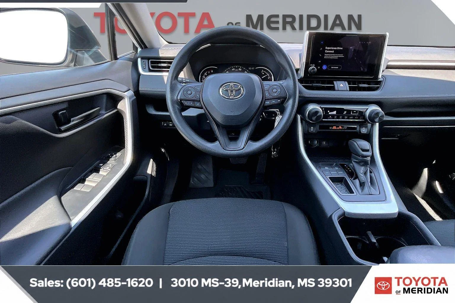 Used 2024 Ice Cap Toyota LE image 5