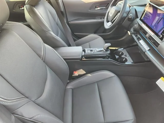 New 2026 Wind Chill Pearl Toyota Nightshade Edition image 10