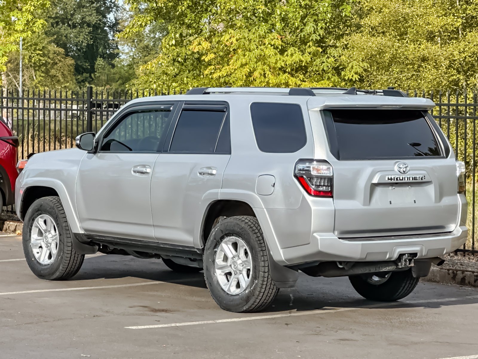 Used 2022 Silver Toyota SR5 Premium image 5