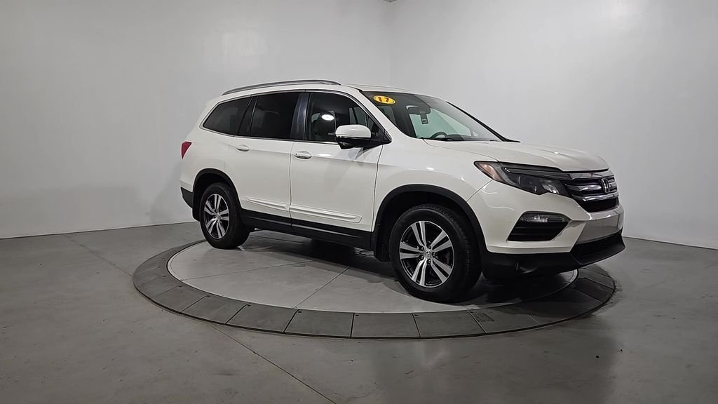 Used 2017 White Honda EX-L image 7