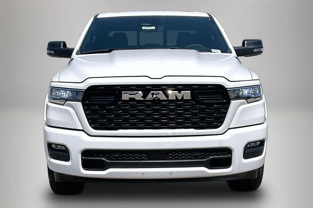 New 2026 Bright White Clear-Coat Exterior Paint RAM Big Horn/Lone Star image 12