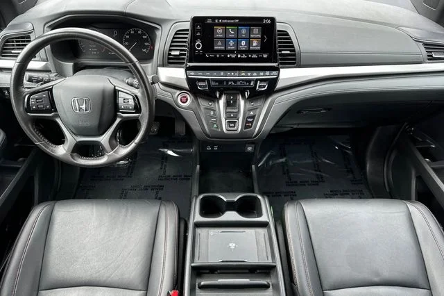 Certified Used 2025 Radiant Red Metallic II Honda Sport-L image 15