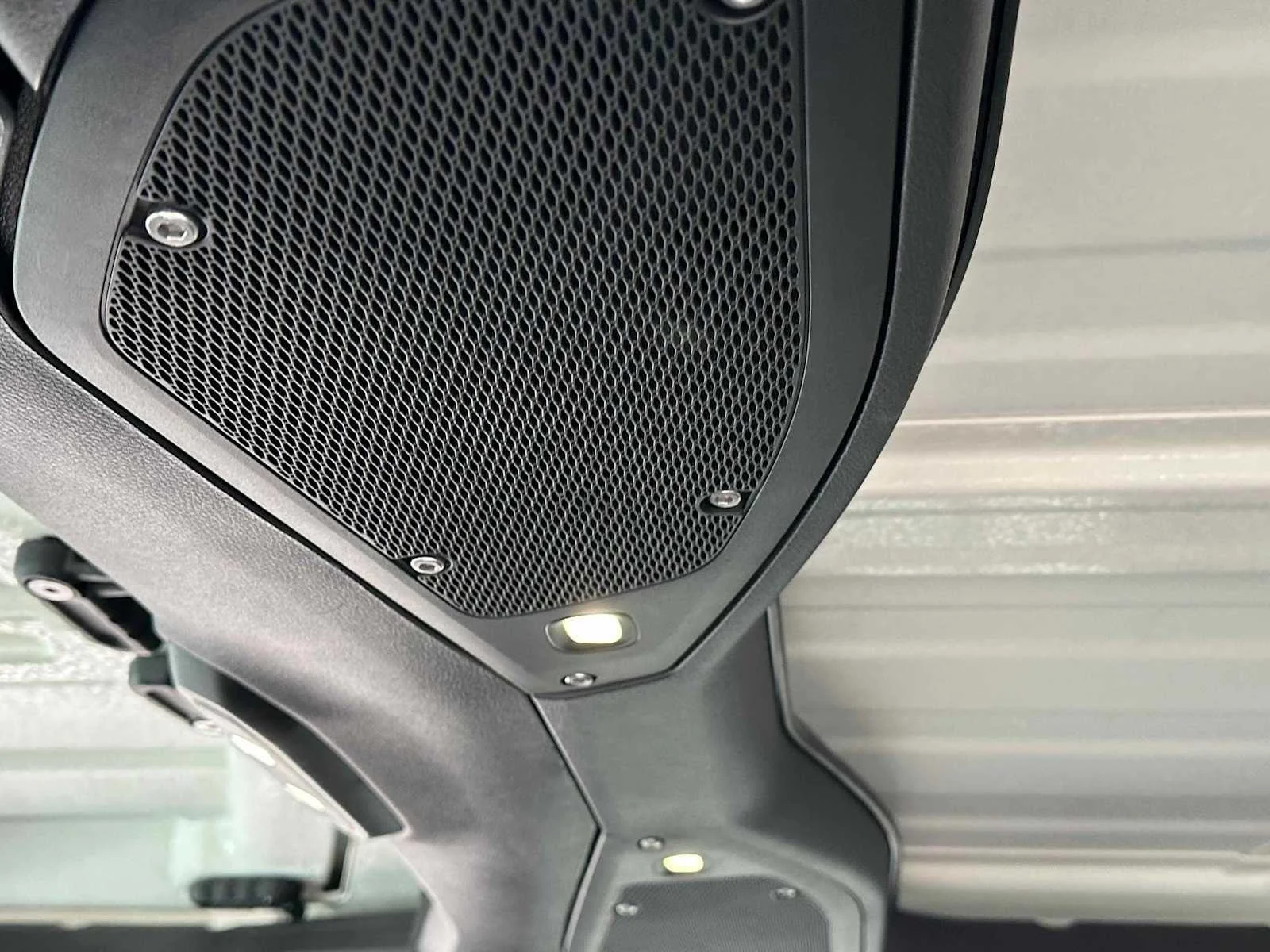 2025 Jeep Wrangler 4-Door Willys - Photo 14