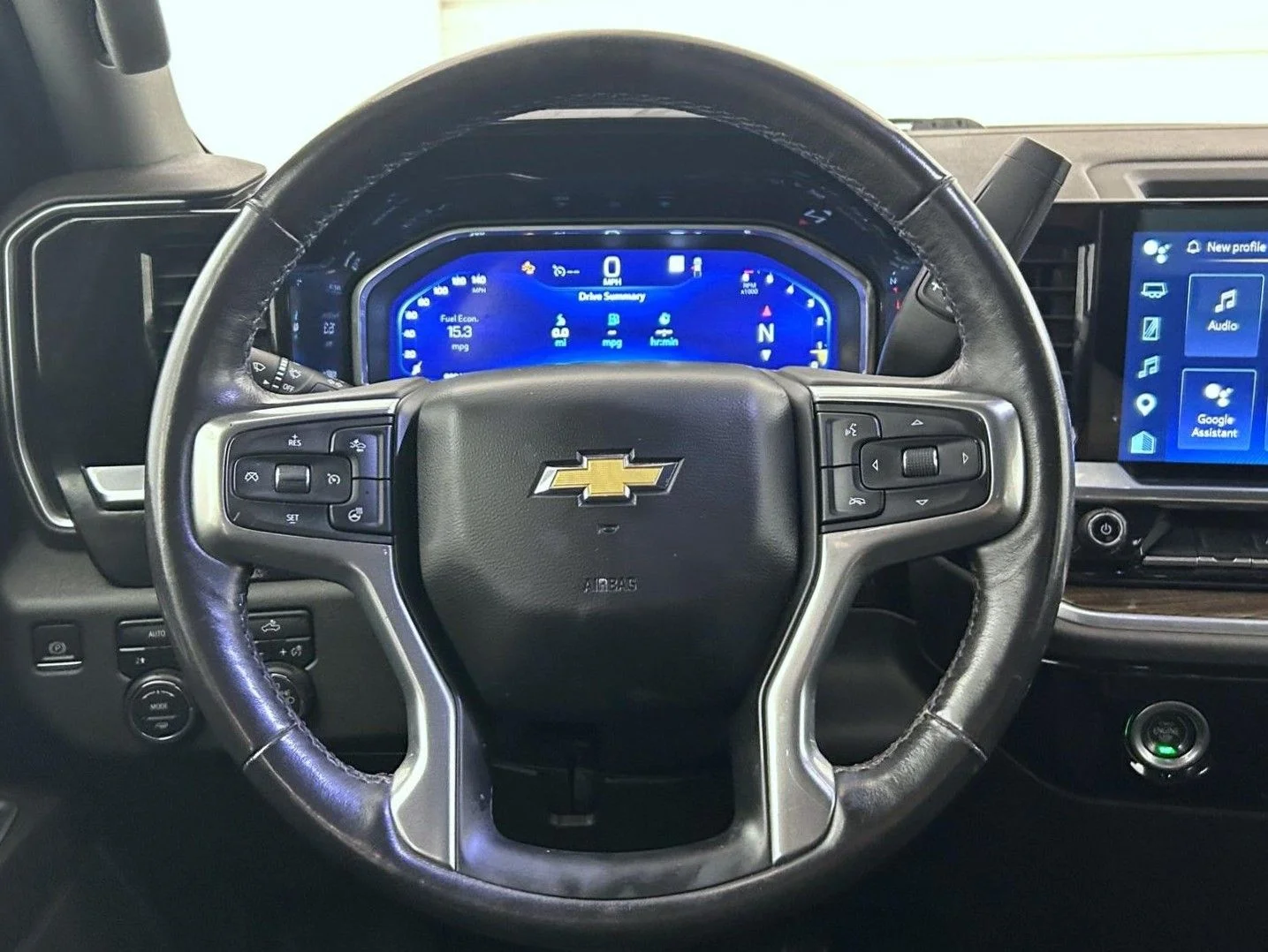 Used 2023 White Chevrolet LT image 11