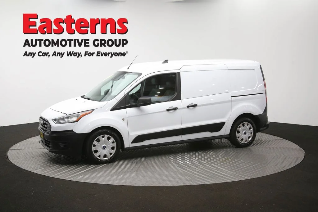 Used 2019 White Ford XL image 59