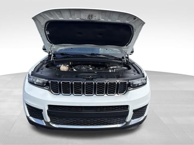 Used 2021 Bright White Clearcoat Jeep Limited image 43