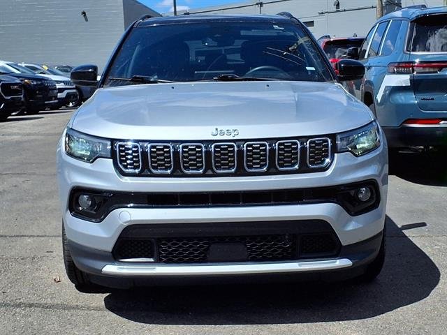 Certified Used 2024 Silver Zynith Clear Coat Jeep Limited image 21