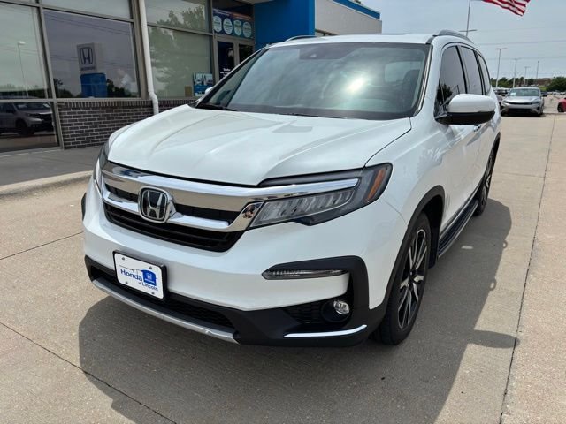 2021 Honda Pilot Touring AWD's photo