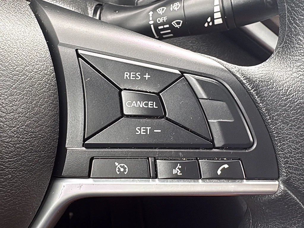 Used 2025 Super Black Nissan  image 21