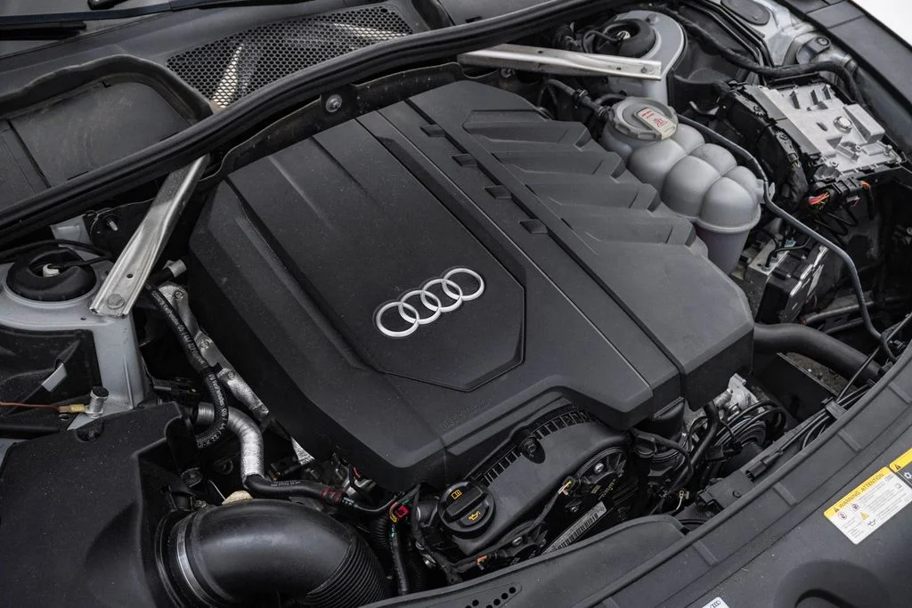 Used 2023 Florett Silver Metallic Audi 45 Premium Plus image 29