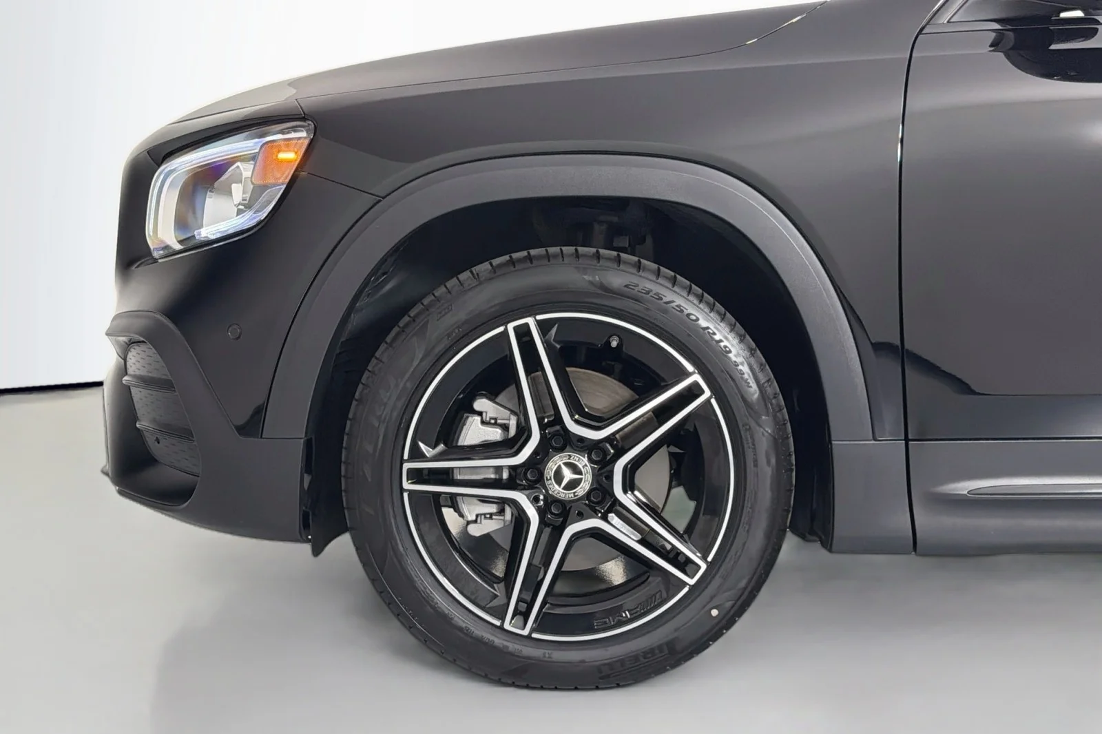 Used 2023 Night Black Mercedes-Benz 250 image 10