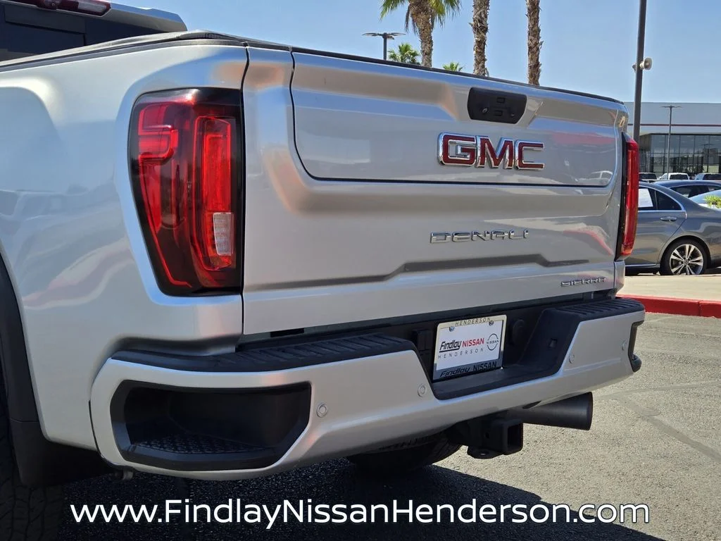Used 2021 Silver GMC Denali image 5
