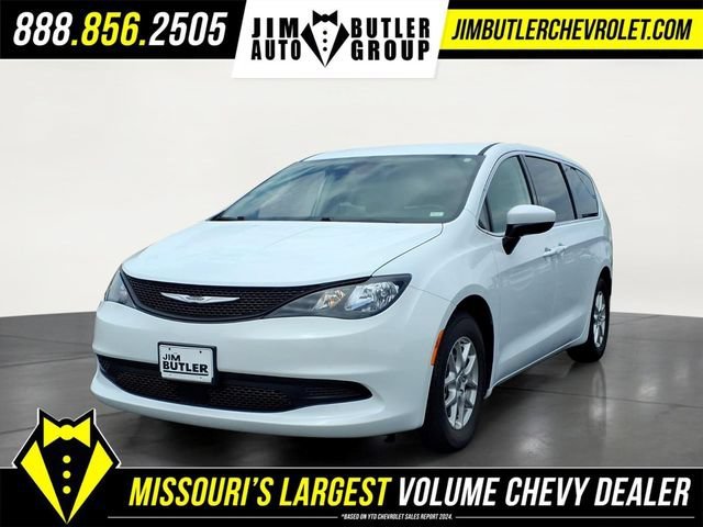 Used 2023  Chrysler LX image 1