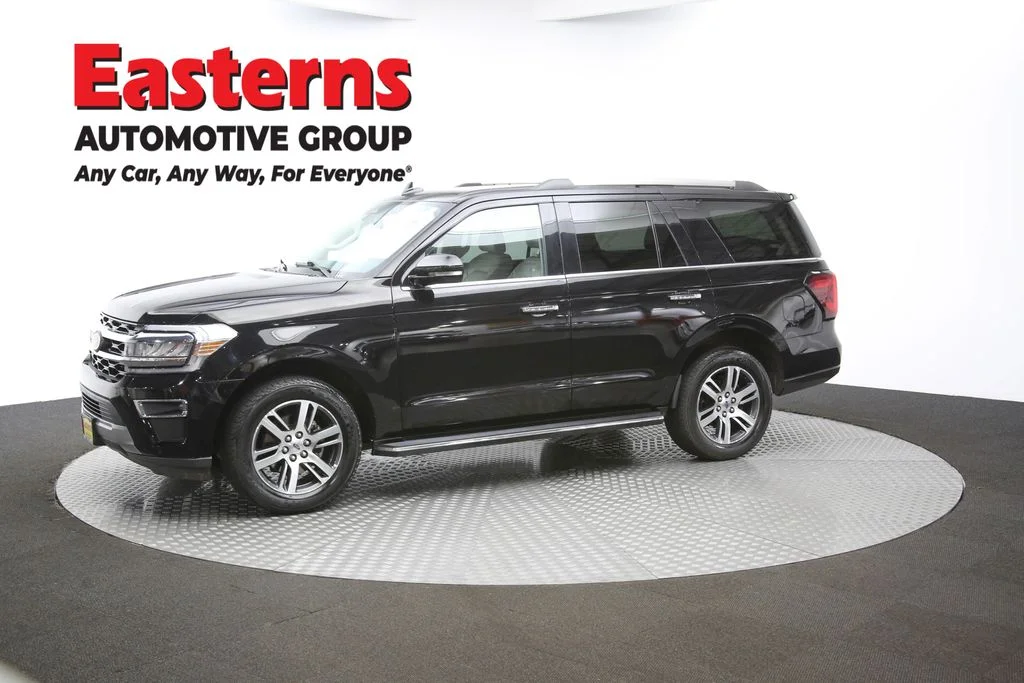 Used 2023 Black Ford Limited image 58