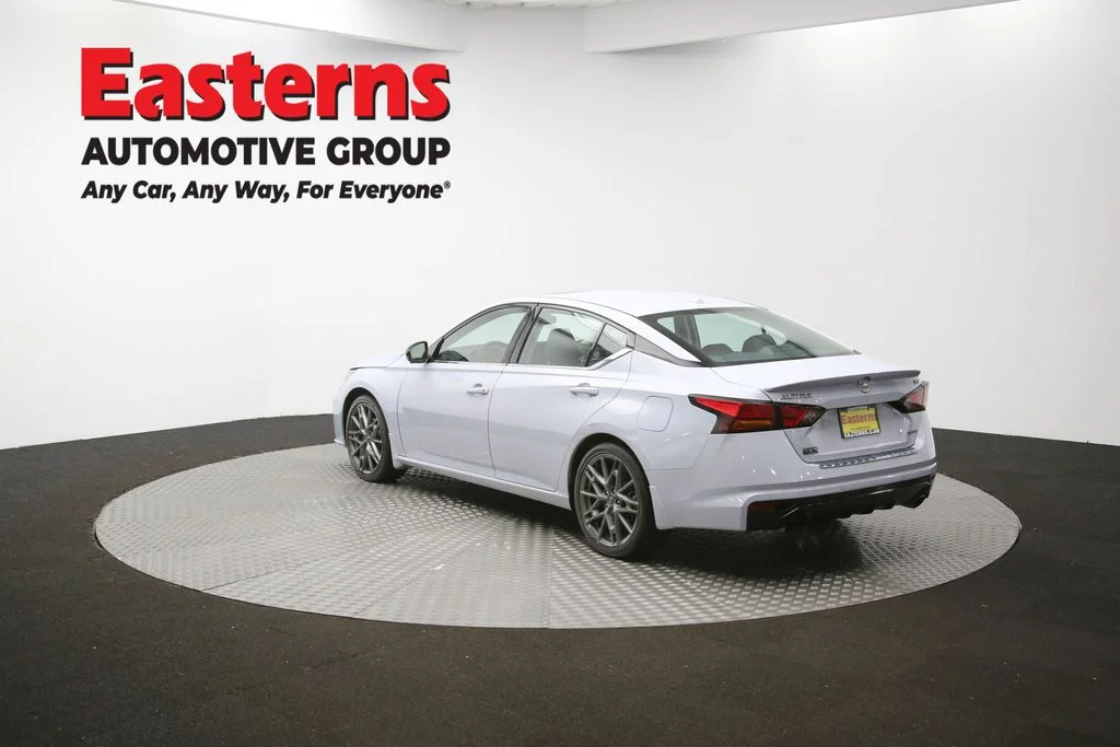 Used 2023 Gray Nissan 2.0 SR image 63