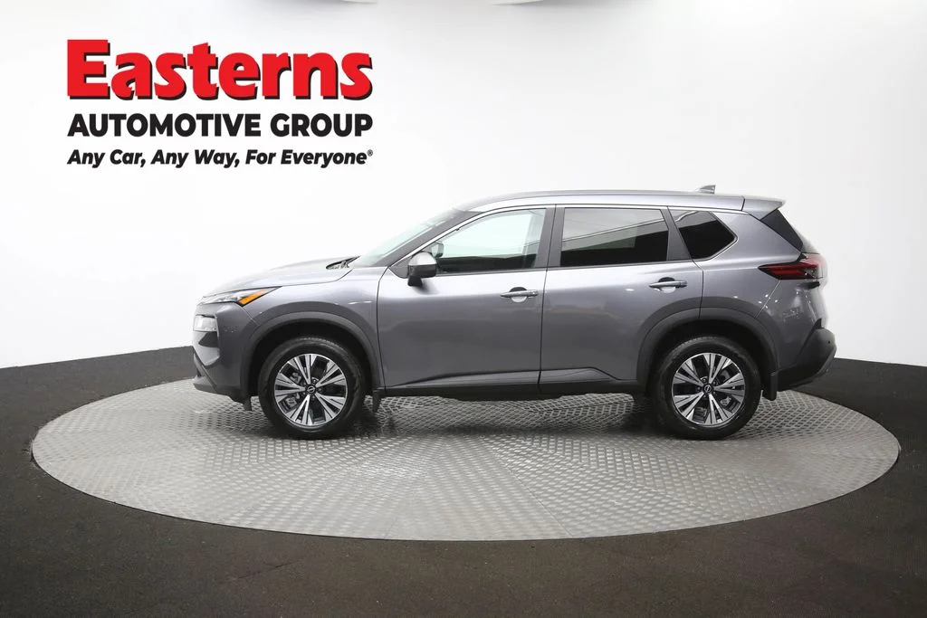 Used 2023 Gray Nissan SV image 60