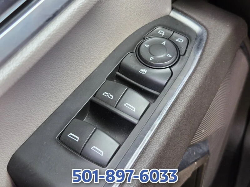Used 2023 GRAY CHEVROLET 4WD CREW CAB 147" LT W/1LT image 27