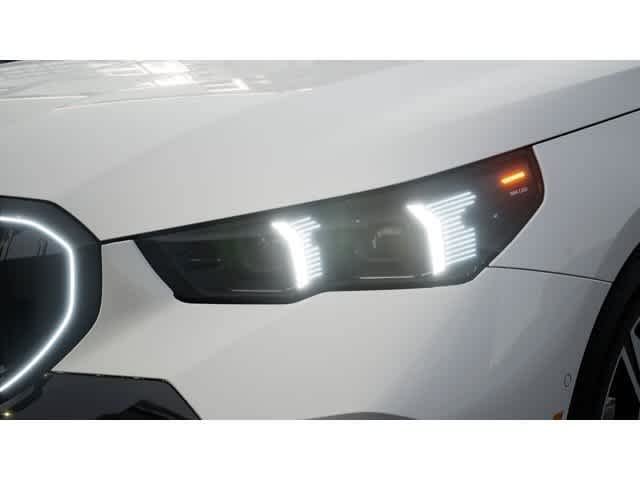New 2026 Alpine White BMW 540i xDrive image 6