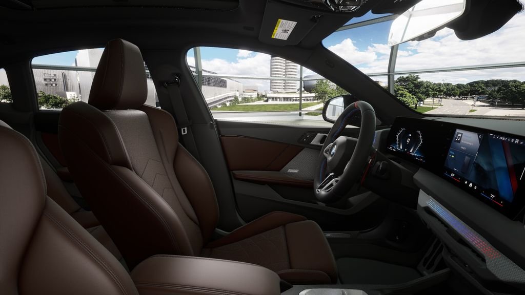 2025 BMW 2 Series M235 - Photo 35