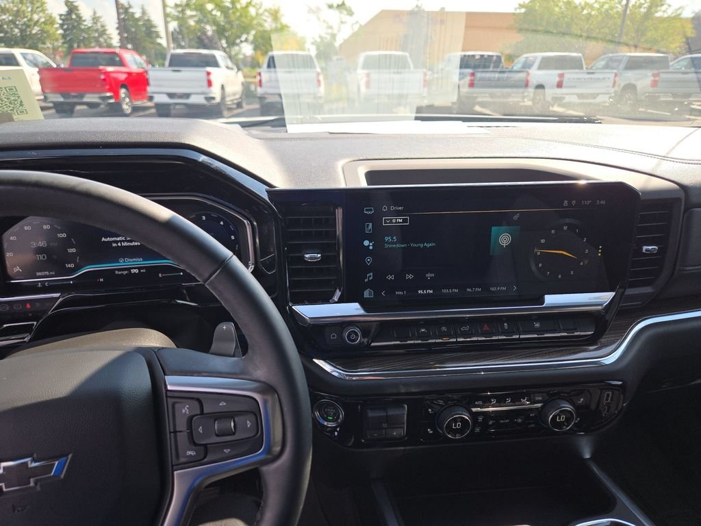 Used 2024 Summit White Chevrolet RST image 25