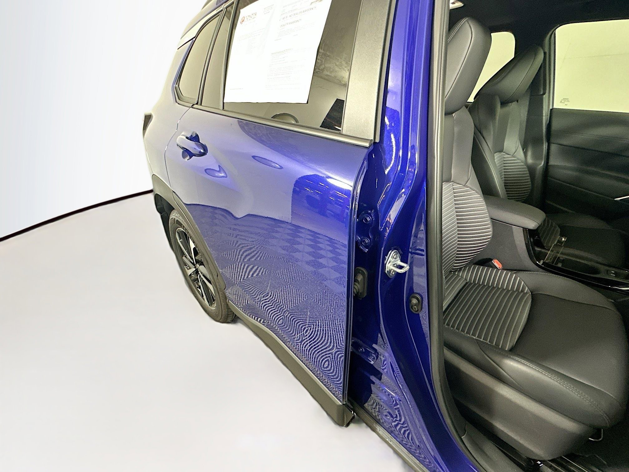 Used 2025 Blue Toyota Hybrid XSE image 28