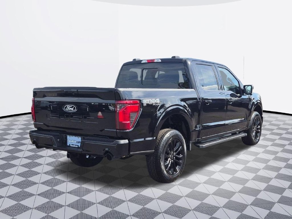 New 2026 Agate Black Metallic Ford XLT image 36