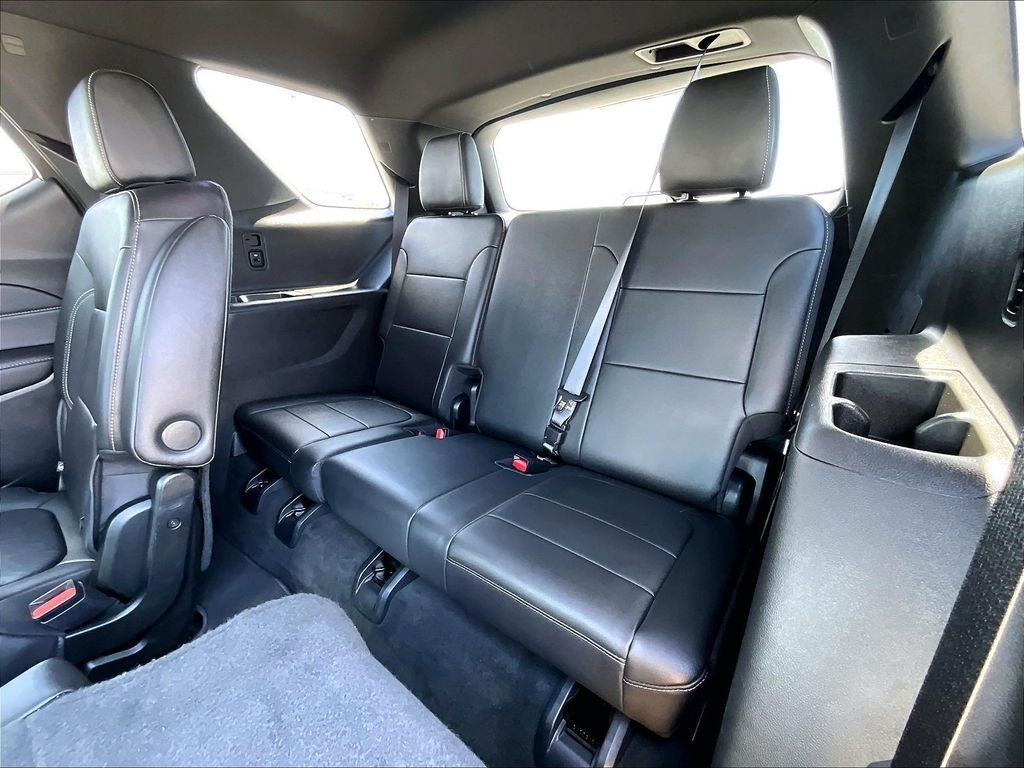 Used 2023 Black Chevrolet LT Leather image 17
