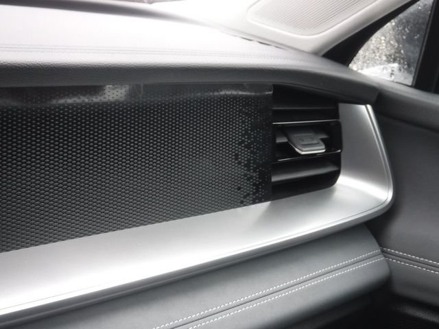 Certified Used 2025 Gray Volkswagen 2.0T SE image 28