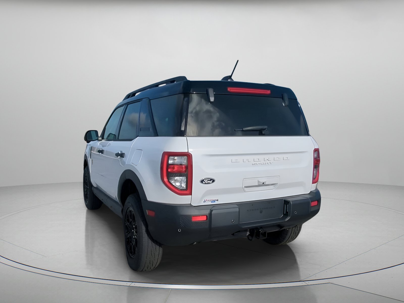 New 2026 Oxford White Ford Badlands® image 19