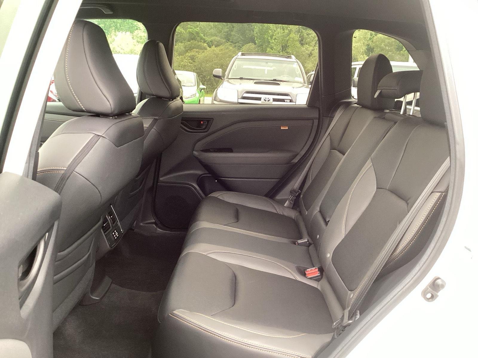 Used 2026 Crystal White Pearl Subaru Wilderness image 35