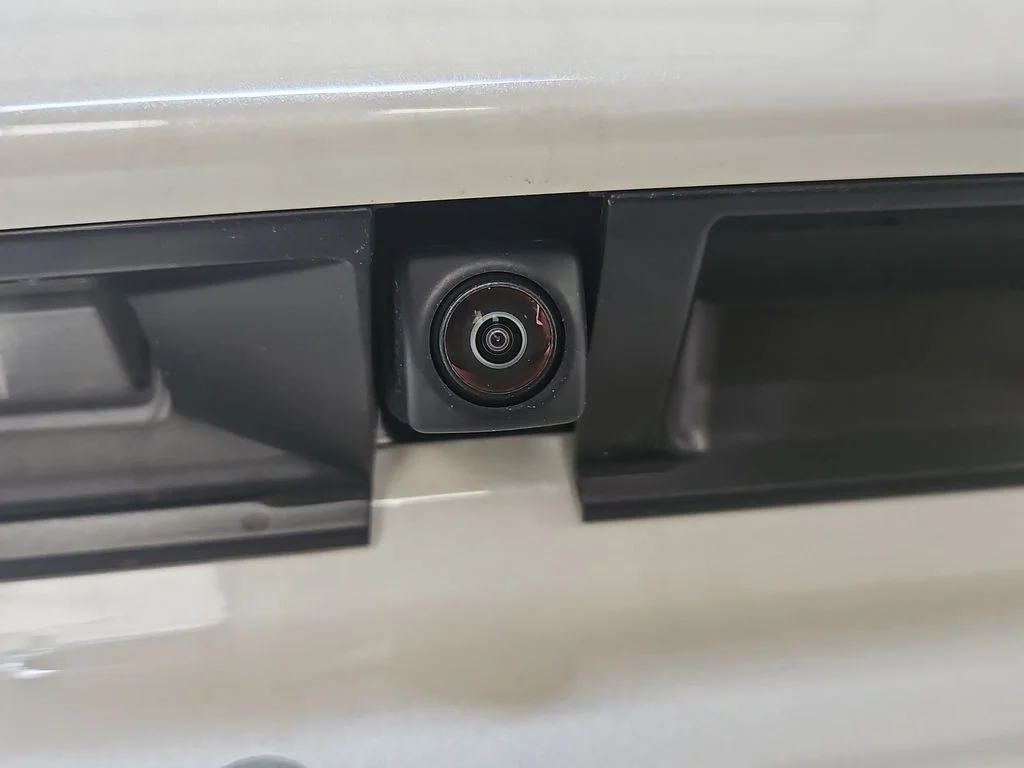 New 2026 CRYSTAL WHITE PEARL Subaru Limited XT image 23