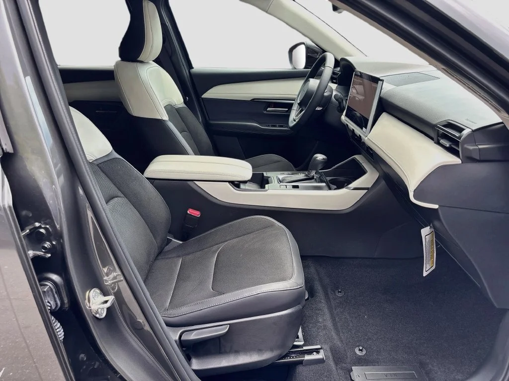 New 2026 Machine Gray Metallic Mazda 2.5 S Preferred AWD image 28
