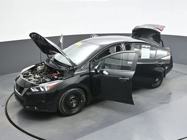 Used 2021 Black Nissan 1.6 S image 28
