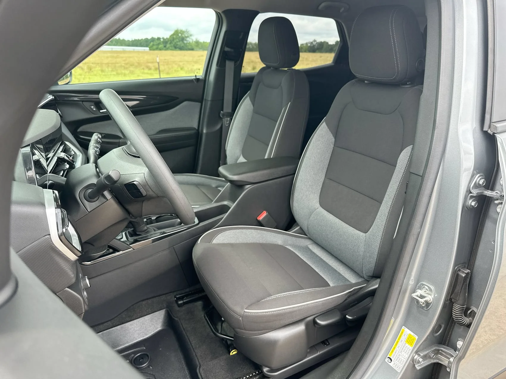 Used 2024 Sterling Gray Metallic Chevrolet LT image 11