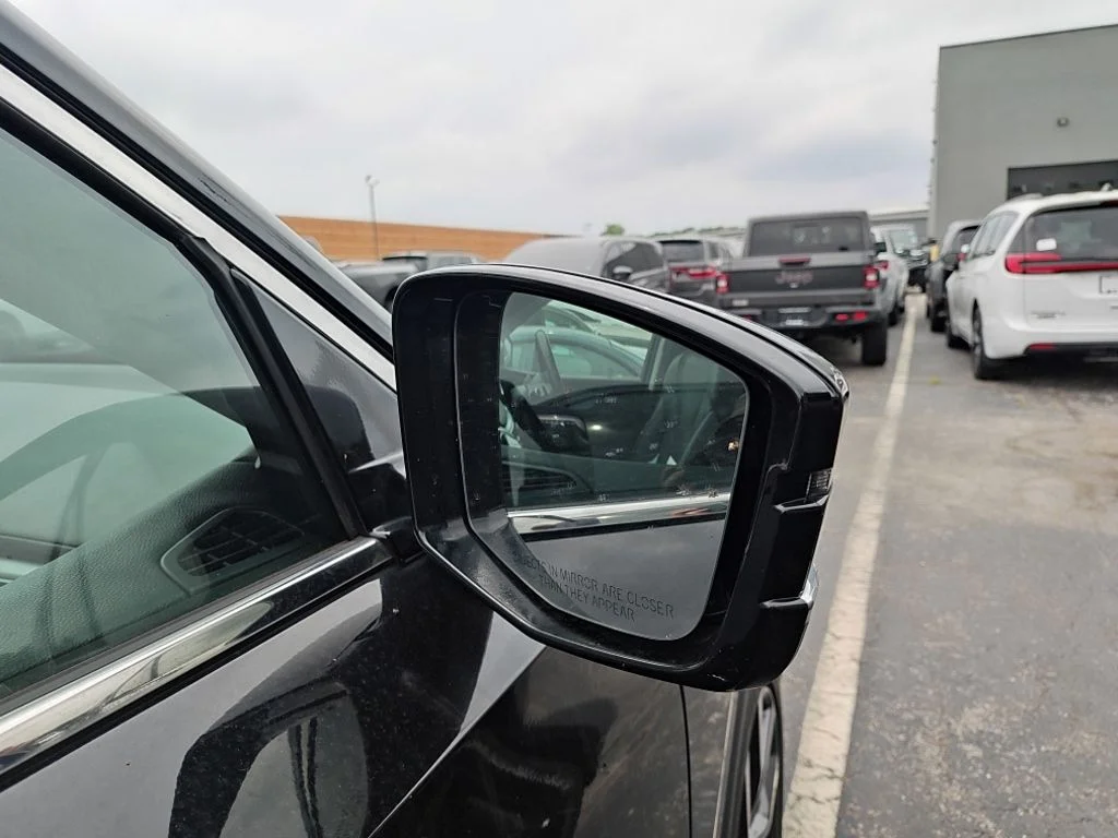 Used 2023  Acura Technology image 8