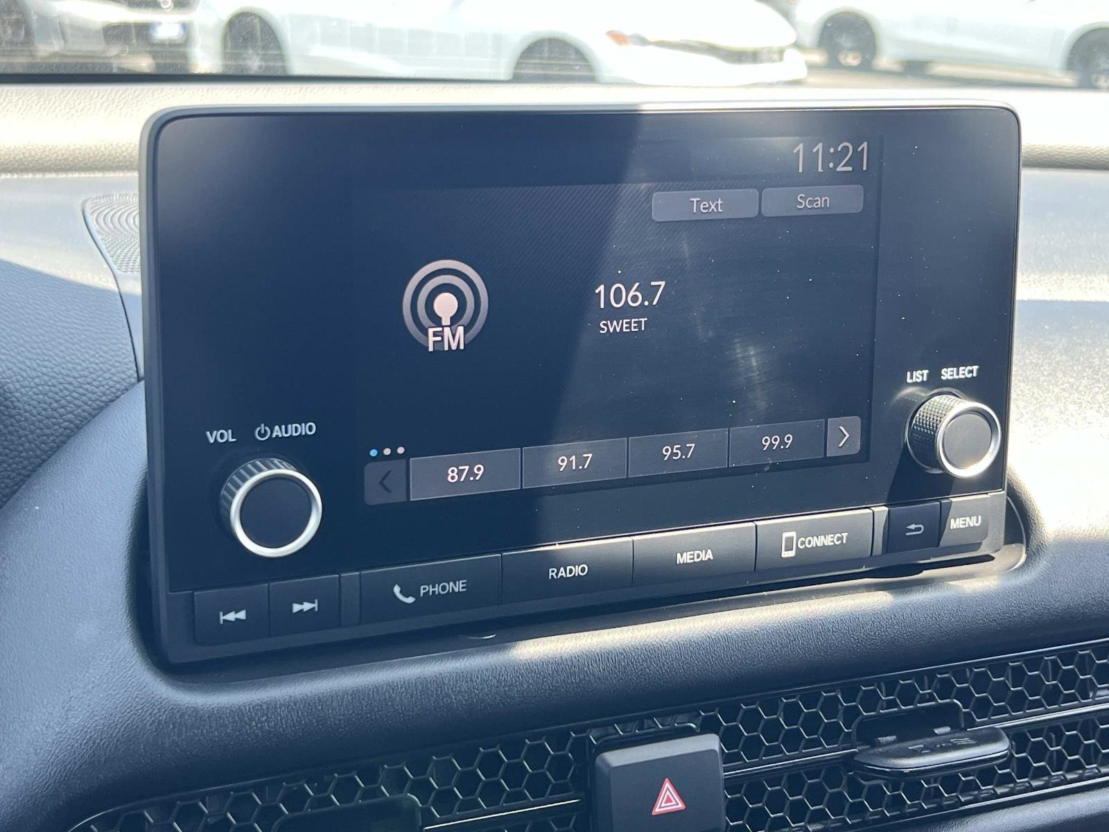 2024 Honda HR-V LX - Photo 12