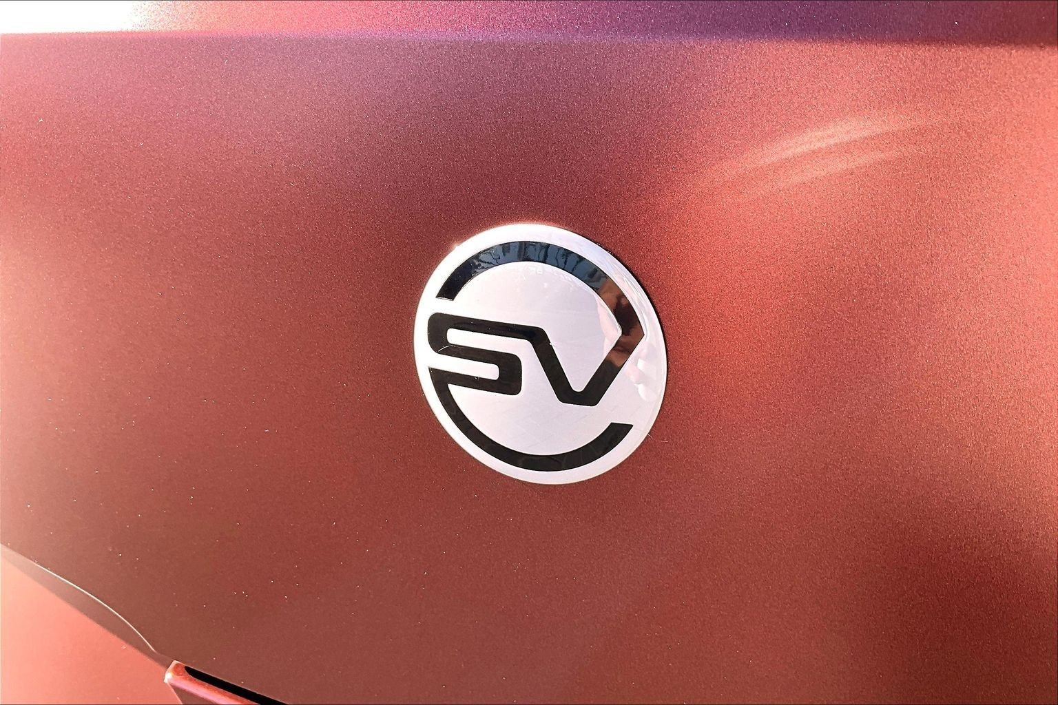 Used 2025 Brown Land Rover SV Edition Two image 8