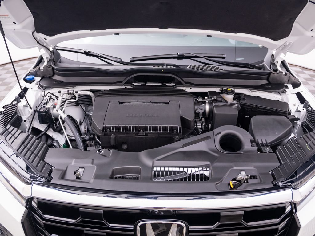 New 2026 Platinum White Pearl Honda Touring image 32