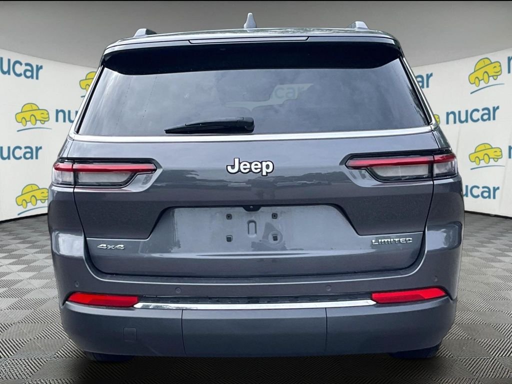 Used 2023 Gray Jeep Limited image 3