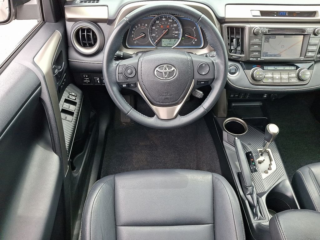Used 2015 Brown Toyota Limited image 12